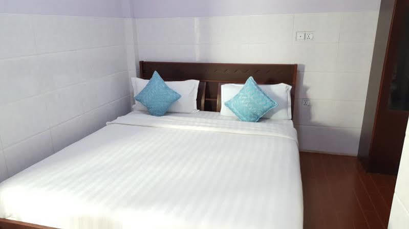 Hotel 99 Pyin Oo Lwin Eksteriør billede